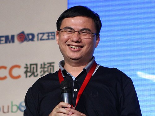 张志东