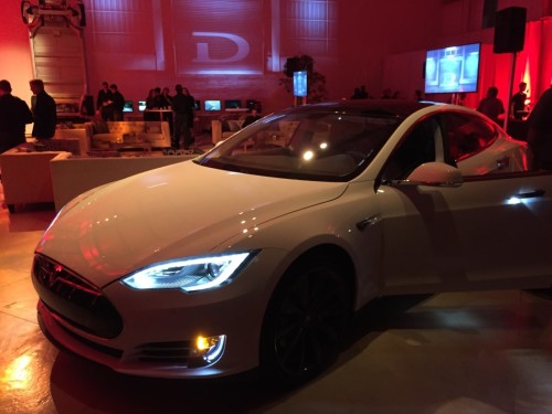 特斯拉S P85D