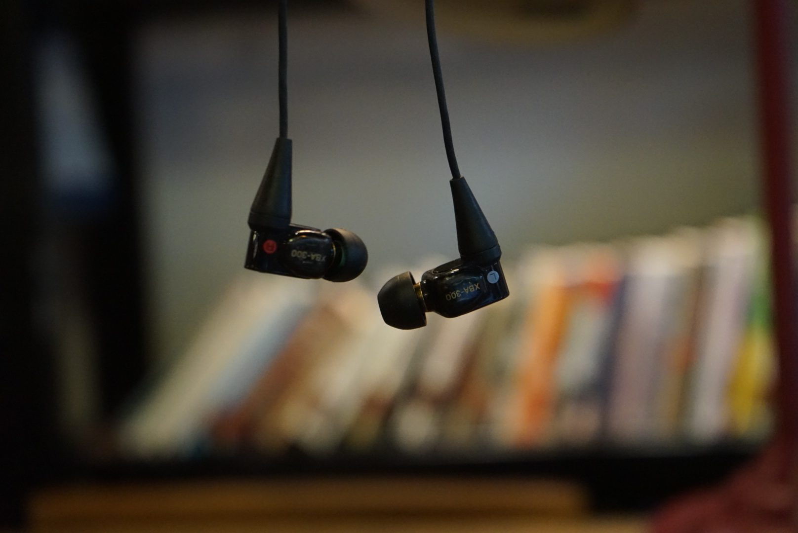 索尼ZX100:延续Walkman的气质,将音乐进行到