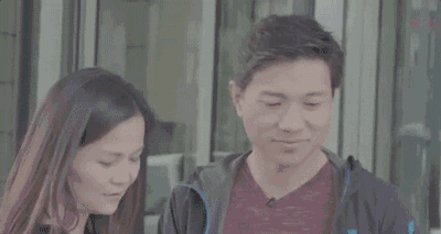 满身泥污,手捧牛粪,李彦宏的荒野首秀能为百度的公众形象加分吗?