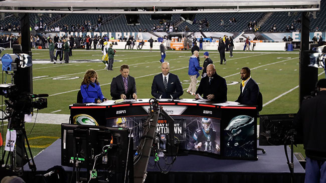 以守为攻,后发制人:复盘腾讯体育的寡头之路-钛