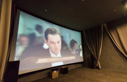 成本高企、版权束缚，私人影院绕不过去的几个坑