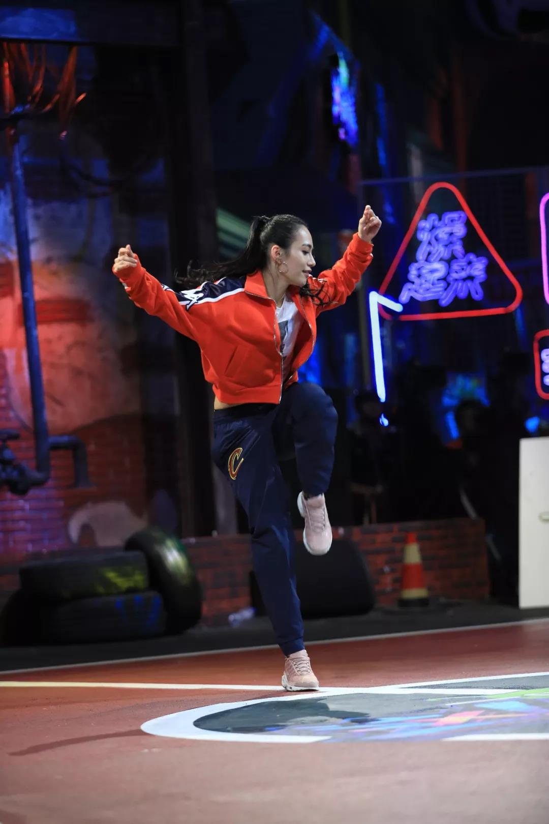 拿了那麼多比賽的冠軍，街舞藝人們為什麼還是沒紅？