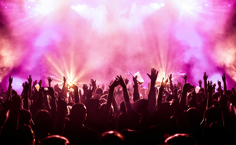 王菊爆火，是被刻意消費，是從眾心理投射，還是大眾審美變遷？