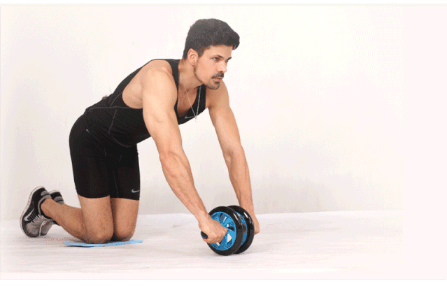 每天滚一滚,轻松滚出八块腹肌和性感人鱼线