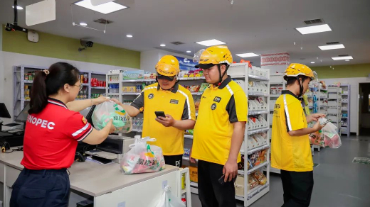 阿里美团都在卷闪电仓，但胜负可能藏在1688里