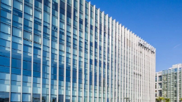 智能座舱巨头，也盯上了无人车这块“香饽饽”