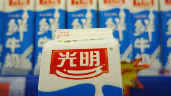 抢“鲜”大战，光明乳业还能“战”否？