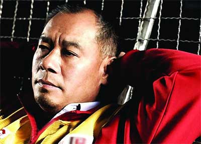 李宁们做电商的囚徒困境：等死or找死