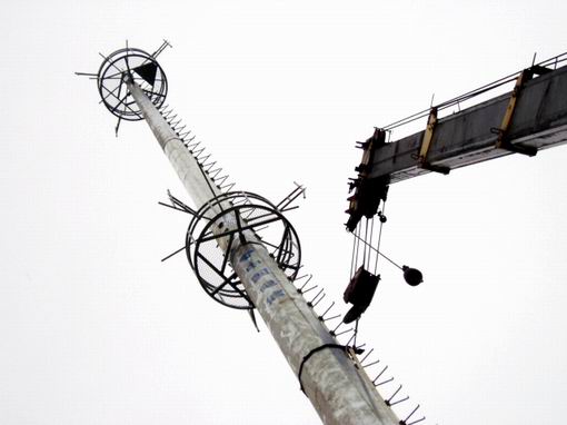 内部人重释中国电信十年大败局