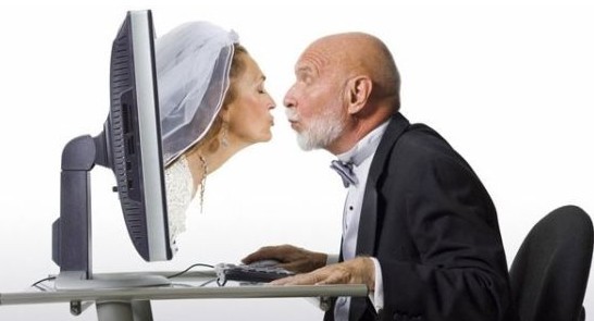 黄昏下的婚恋网站们，敢不敢来次轰动的自我革命？