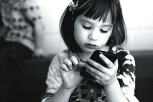 “触摸一代”，新互联网时代的主力军