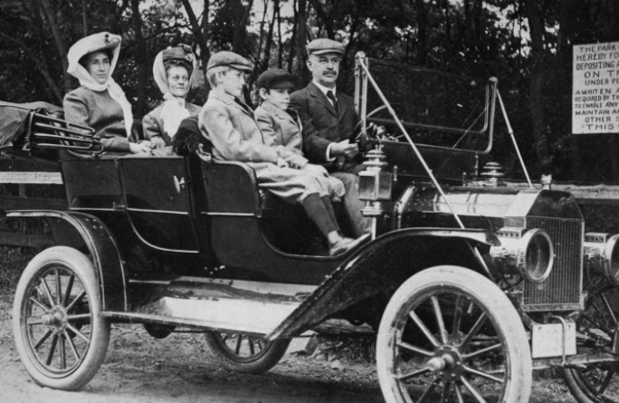 以退为进：亨利·福特涨工资的“心机”