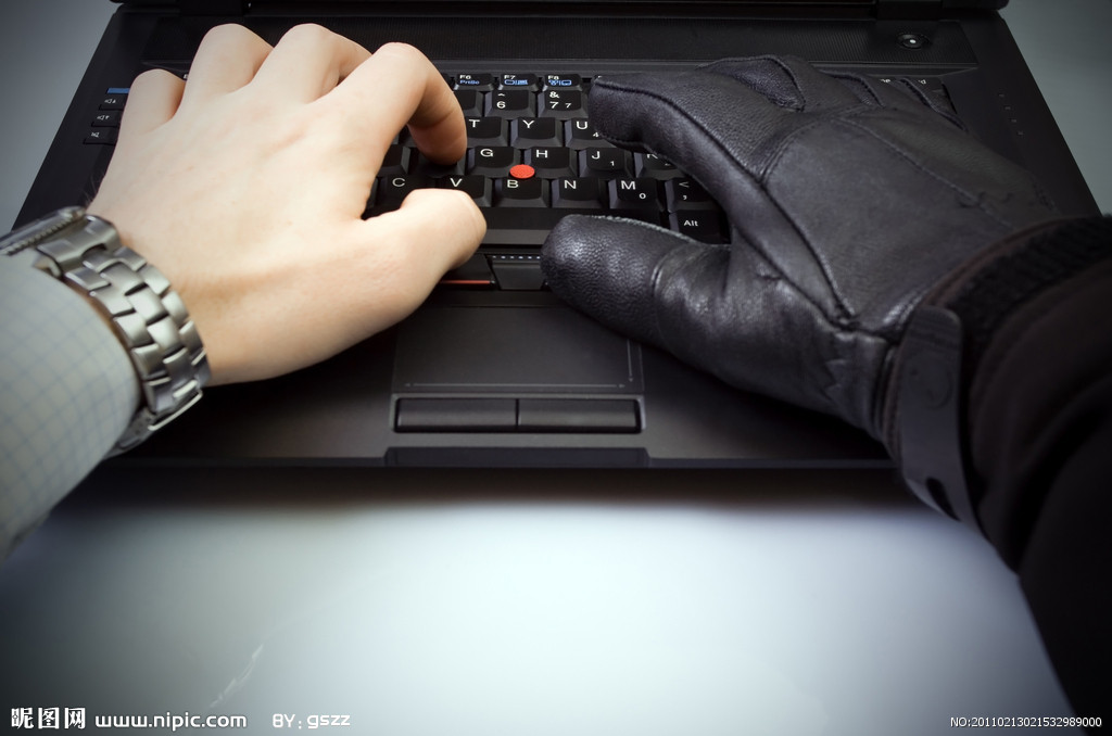 【钛晨报】全国网站挂了大半，黑客来袭？