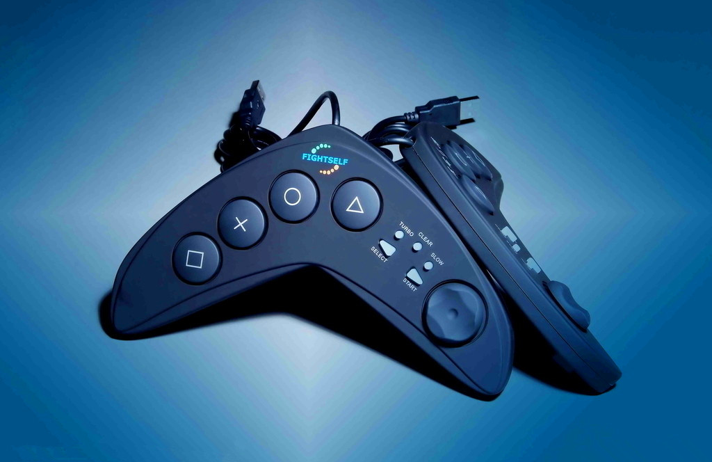 完美世界遭遇囚徒困境，或踏上私有化之路