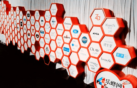 唯品会联姻乐蜂网，红杉的一场资本局