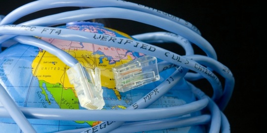 表弟说：不懂互联网思维，收入百万只凭生意经