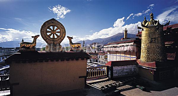 对话加措活佛：在互联网上建“云端道场”