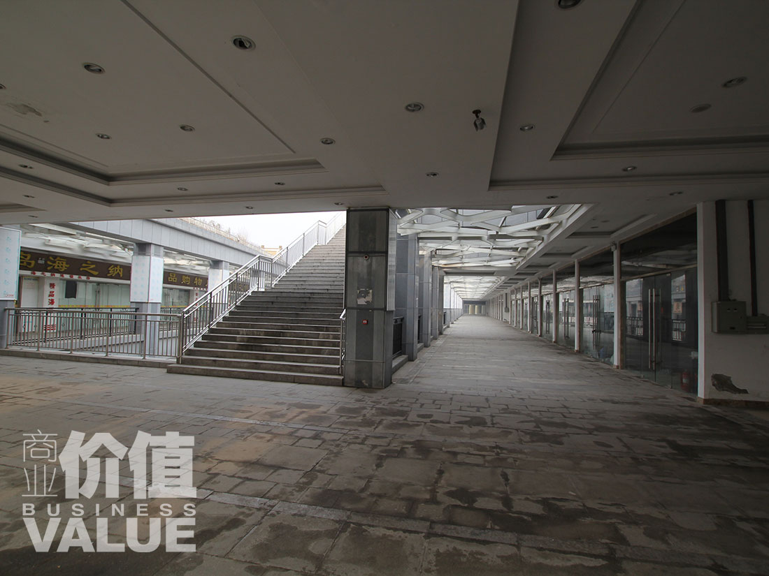 商业地产招商乱象调查：盲目上马、薪酬虚高、潜规则横行