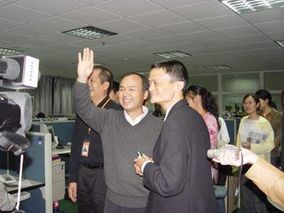 阿里上市致全球富豪榜震荡：马化腾缩水最多，孙正义快要登顶