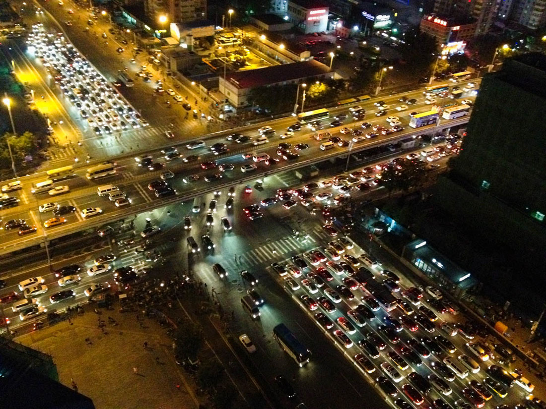 特大城市可持续发展濒临极限：看北京产业大迁移