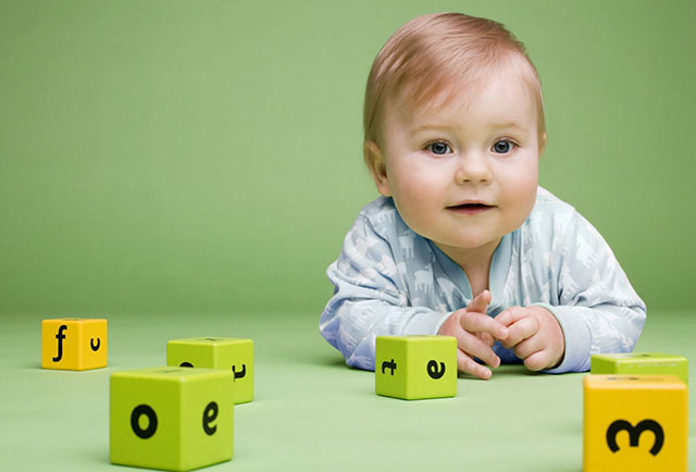 跳出玩具的视野，“亲子”路线成智能设备新入口