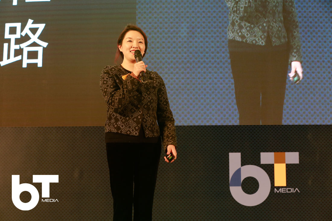 华为荣耀张晓云：互联网是鞋，走自己的路