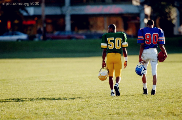 中国人距离美式橄榄球，究竟有多远？