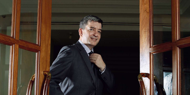 黑莓的中国“积木”