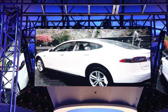 特斯拉否认 Model S 被“破解”，互联汽车安全的远虑和近忧