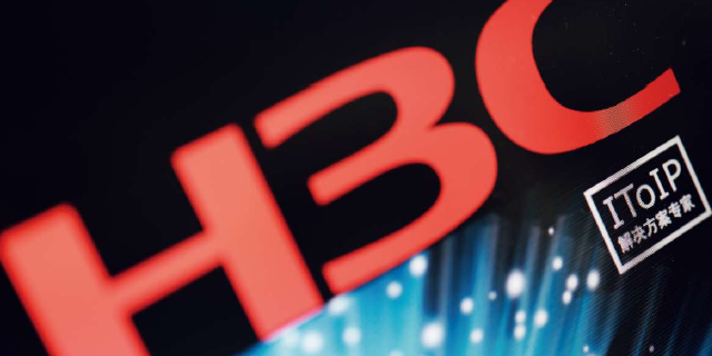 “三权分立”的产品研发体系