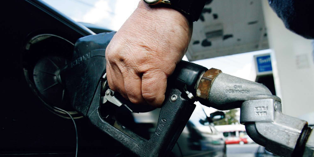 汽车的未来：从世界油井到中国车轮