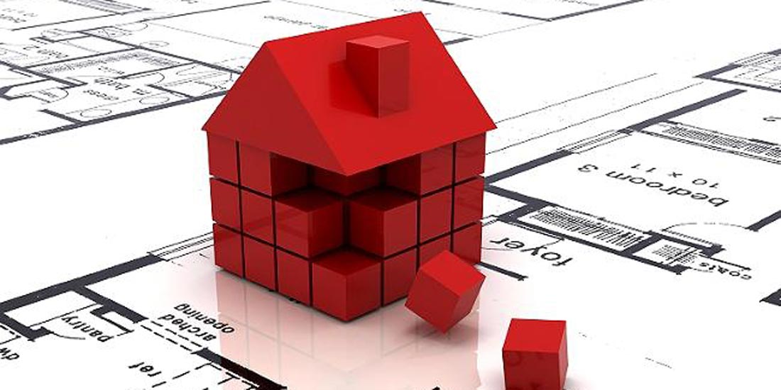 如何解决小产权房问题？