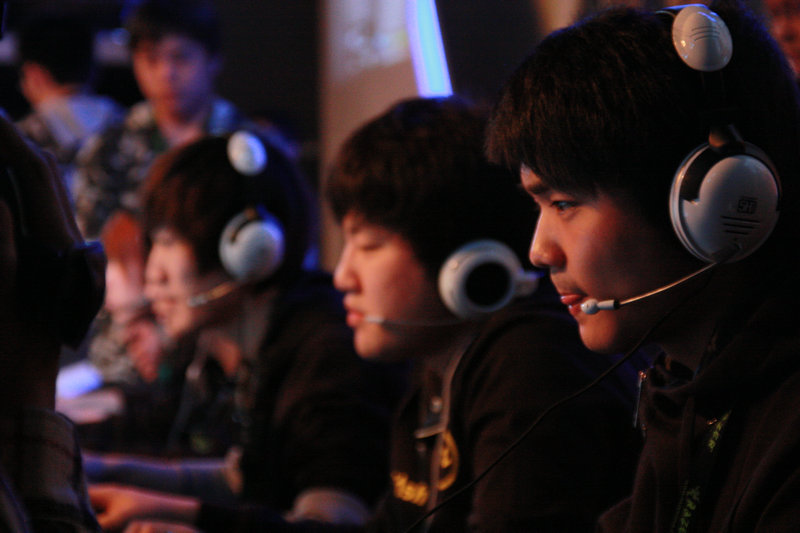 电竞火了，但专业设备的需求有多大？