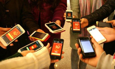 红包大战说白了是大平台带着中间品牌商在玩，被搞死的是团购