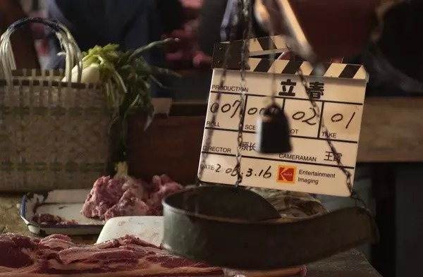 《立春》：一只特立独行的猪，一位文艺女青年的自白