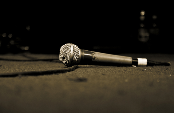 “唱吧”实验，用互联网基因给KTV行业换血