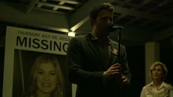 《消失的爱人》影评：美丽的童话里住不下现实的平凡