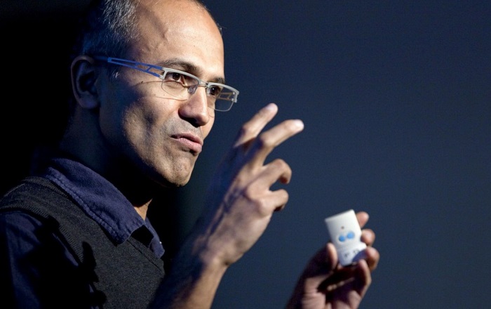 免费、开放、裁员，纳德拉为何连烧“三把火”？