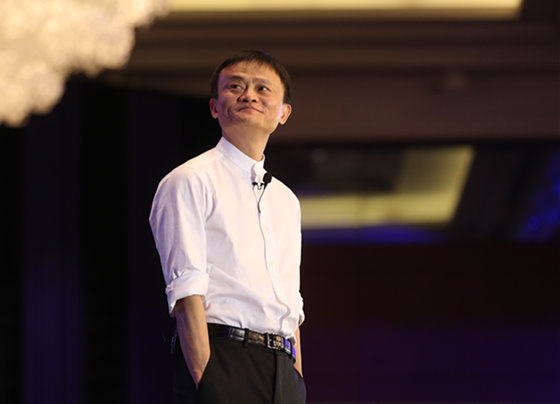 马云：没有女性，就不可能有阿里巴巴