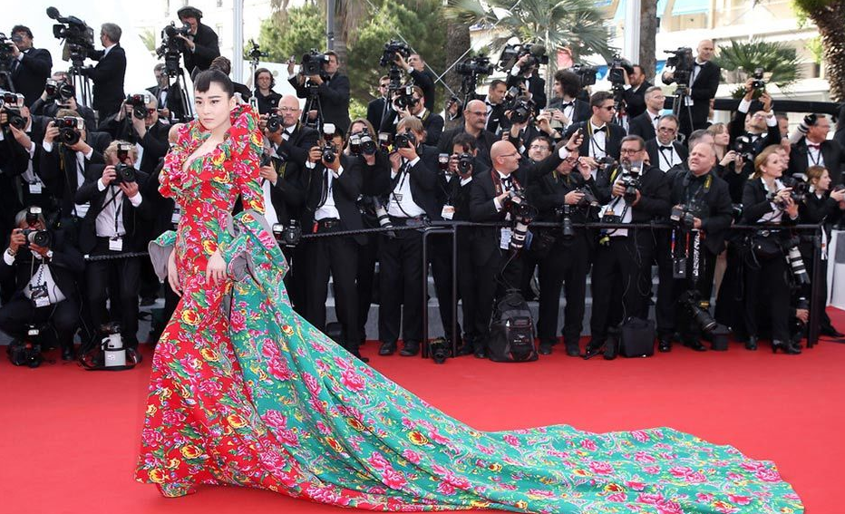 Hu Sheguang, the Designer Behind Cannes’ Derided “Floral Jacket”