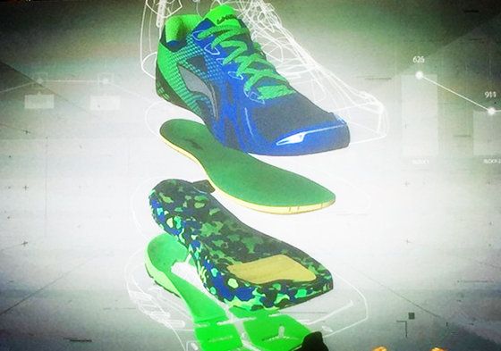 李宁：智能跑鞋十几年前就有了，但只有移动互联网时代能用起来