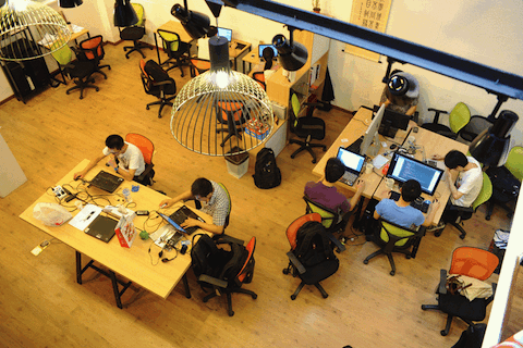 Chinese VS Japanese Attitudes Towards Entrepreneurship In The Internet Age