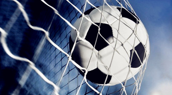 阻击体育赛事盗版转播，转播商和直播网站的“猫鼠游戏”