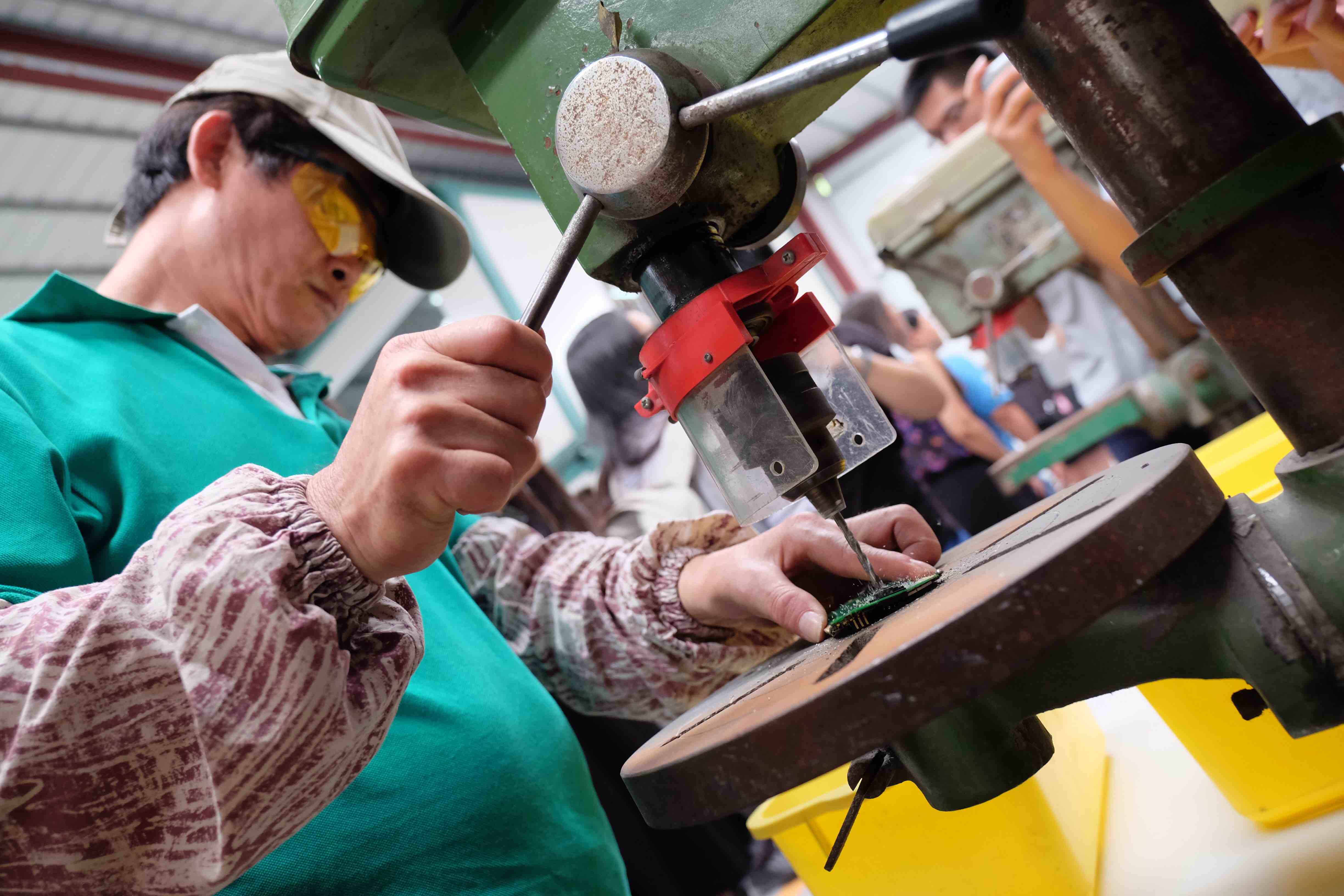 魅族mCycle手机回收不怕友商跟进，是噱头还是责任？