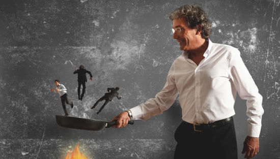 在联想宣布裁员的3200人中，摩托罗拉占去500名额|8月14日坏消息榜