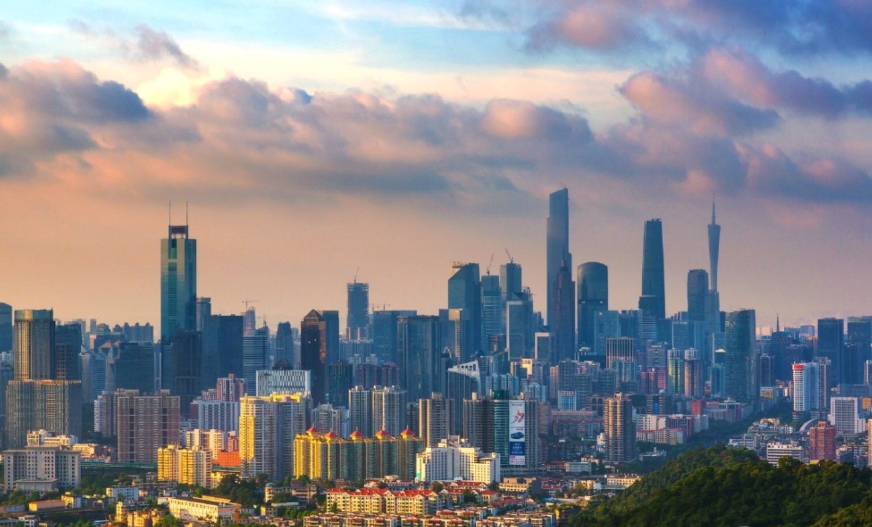 Entrepreneurs In Guangzhou, Struggling