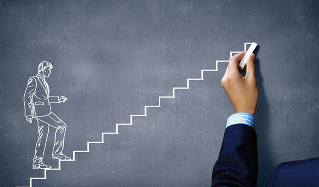 我们依然要鼓吹创业，因为创业是改变商业结构化的重要途径