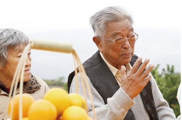 “褚橙”红了，但为何褚时健却缄默了？