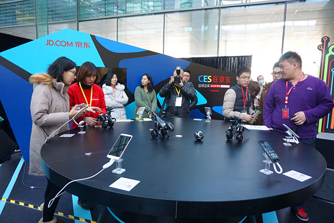 “京东版CES”在北京玩嗨了，确定2016年三大布局方向